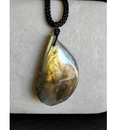 Pendentif " Protection " en Labradorite Réglable