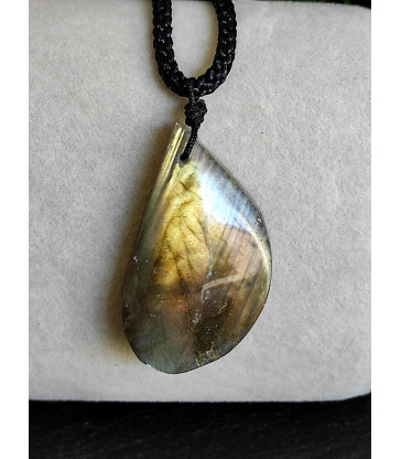 Pendentif " Protection " en Labradorite Réglable