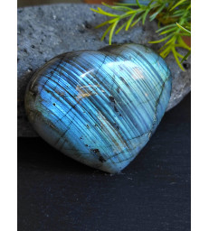 Coeur Labradorite Polie de 137 GR