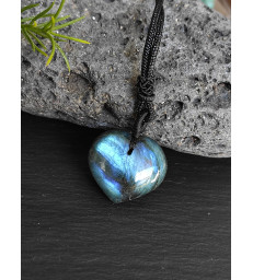 Pendentif Coeur " Protection " en Labradorite