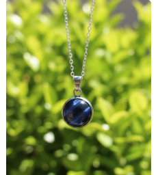 Pendentif Rond en Oeil de Faucon