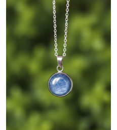 Pendentif Rond en Cyanite Bleue