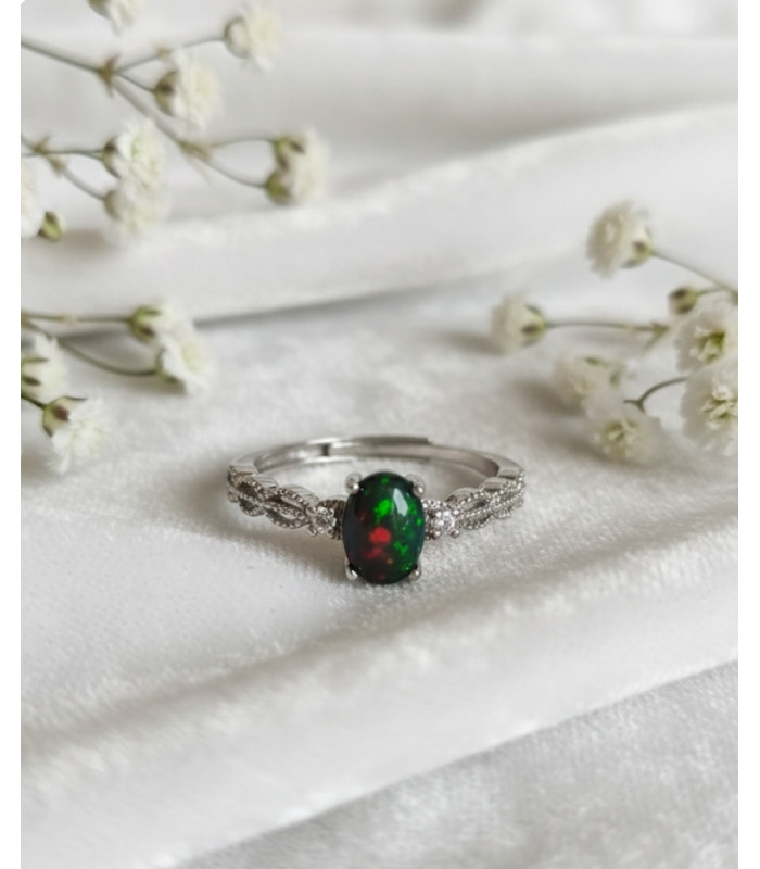 Bague opale de feu noire ajustable