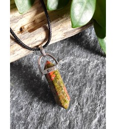 Pendentif Pointe en Pierre Naturelle