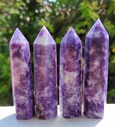 Obélisque pointe Lépidolite